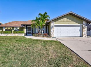 5857 Monroe Rd, Venice, FL 34293