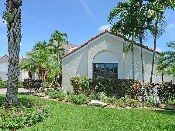 Home For Sale In Boca Grove