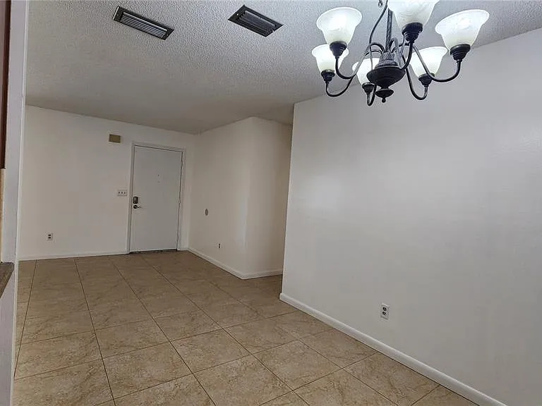 4518 Yorkshire Ave — Photo 19