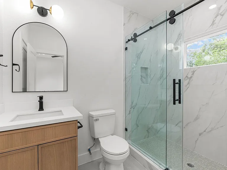 3348 Sauer St — Photo 15