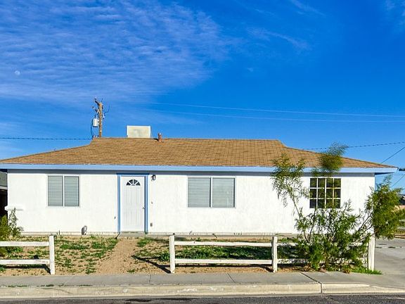 2nd image of 920 S Farragut St