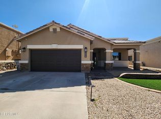 7612 Dawnlight Ln, El Paso, TX 79911