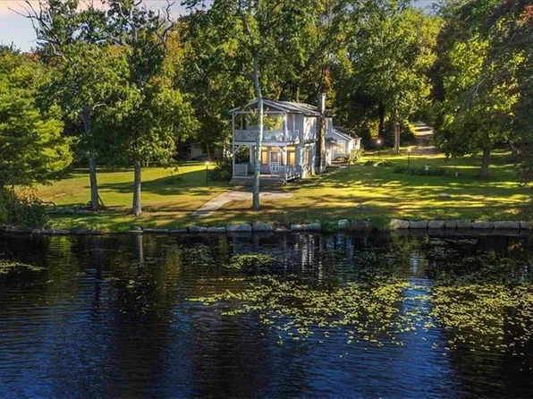 542 Shetucket Turnpike, Griswold, CT 06351