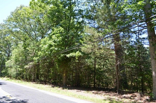 2nd image of 856 Bowman Rd