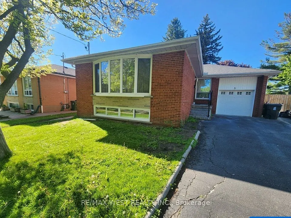 5 Ludgate Dr #BASEMENT