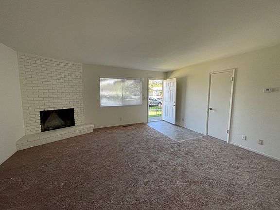 3rd image of 3949 Starview Dr APT 1