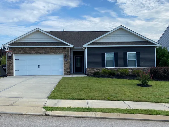 8425 Bramble Berry Ln, Ooltewah, TN 37363