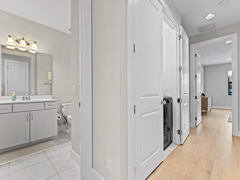 5251 Beckman Ter — Photo 36