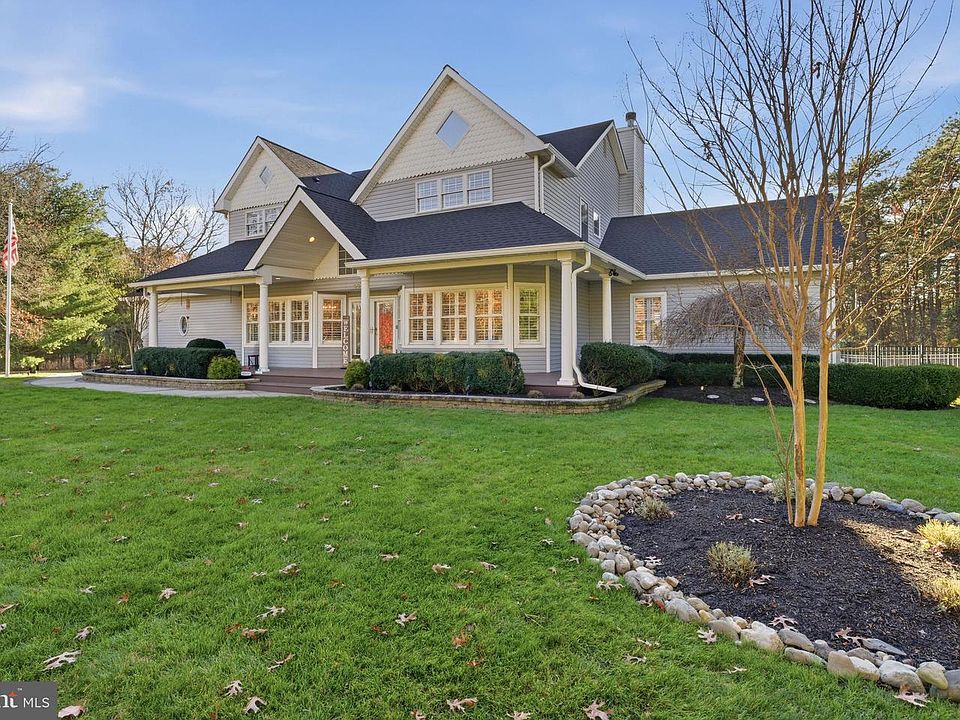 1st image of 39 Rodeo Dr