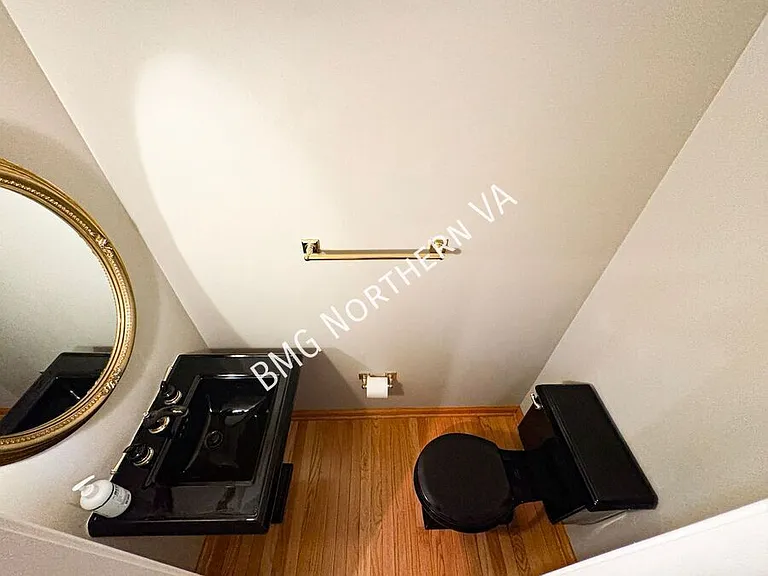 566 Windover Ave NW — Photo 12