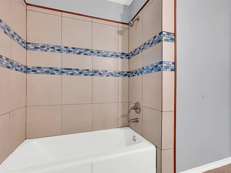 11826 Oceanview St — Photo 20