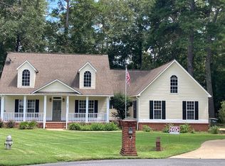 595 E Gate Dr, Thomasville, GA 31757