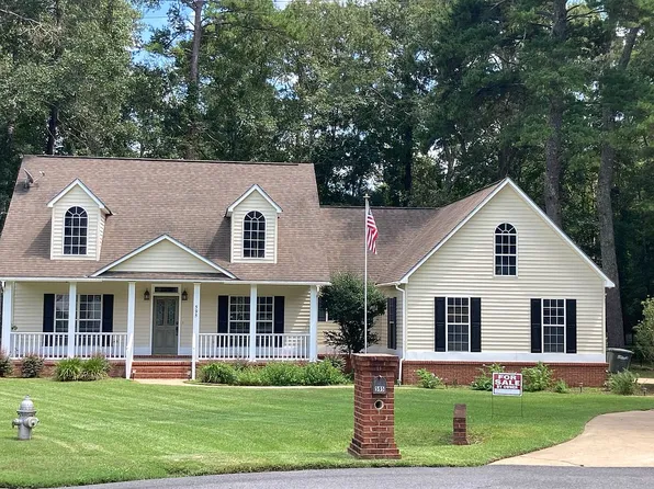 595 E Gate Dr, Thomasville, GA 31757