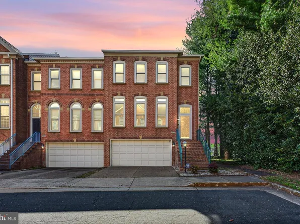 7522 Chrisland Cv, Falls Church, VA 22042