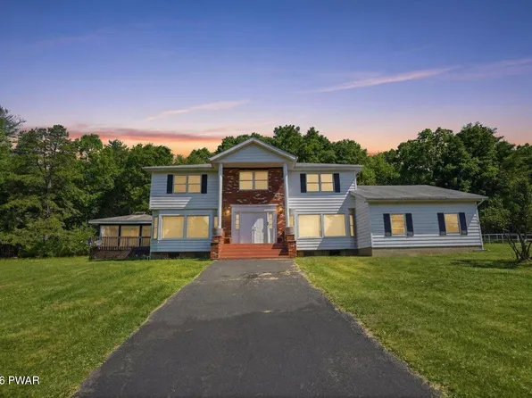 1163 Bush Rd, Cresco, PA 18326