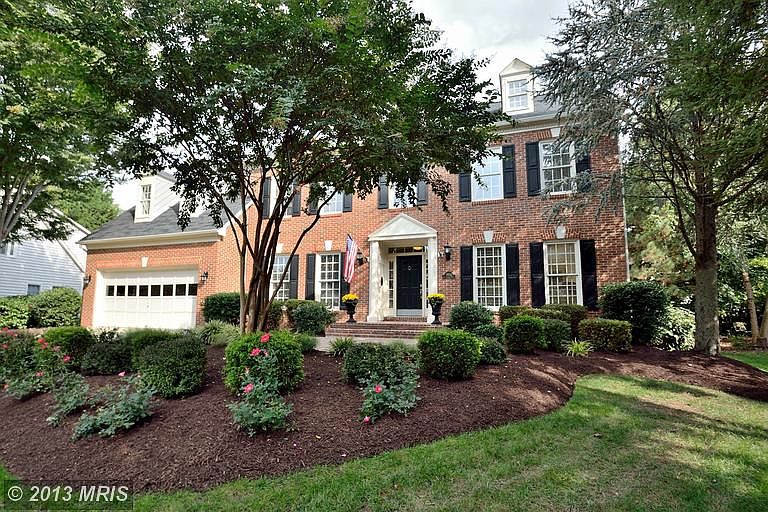 1st image of 8654 Oak Chase Cir