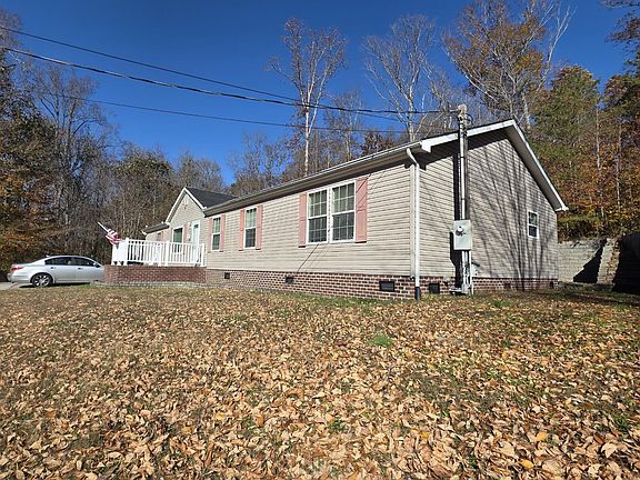 2nd image of 236 Loggers Ln