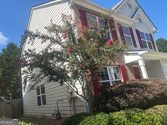 2nd image of 9433 Lakeview Rd