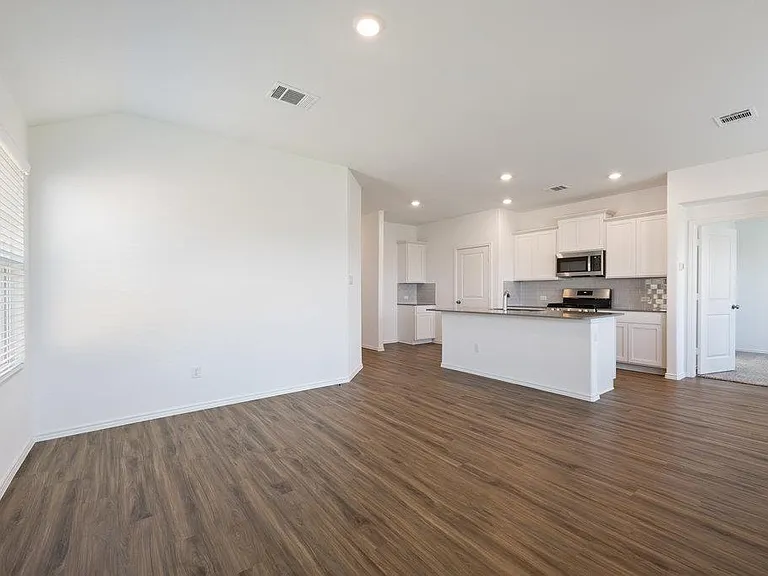 3210 Dusted Daisy St — Photo 4