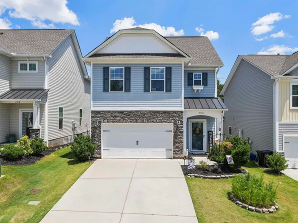 206 Bromley Fold Ln, Simpsonville, SC 29680