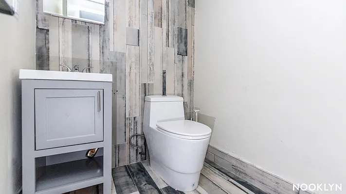 Rented by Nooklyn NYC LLC | media 12