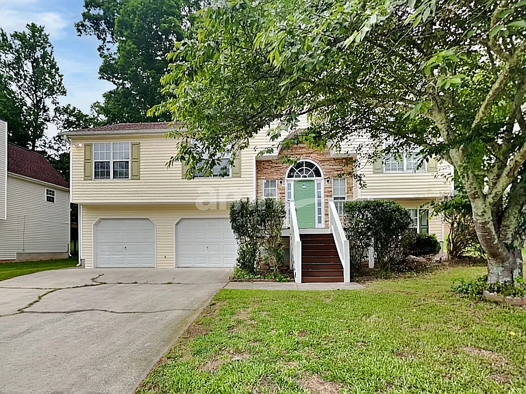 3626 Clubside Walk NW — Photo 1
