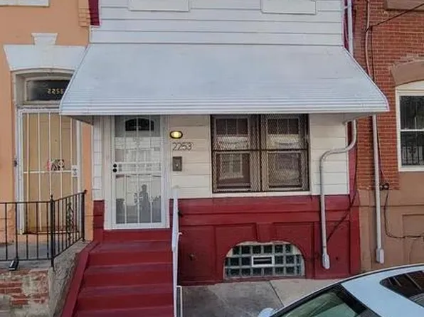 2253 N Sydenham St, Philadelphia, PA 19132