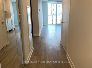4130 Parkside Village Dr #1108, Mississauga, ON L5B 0L7