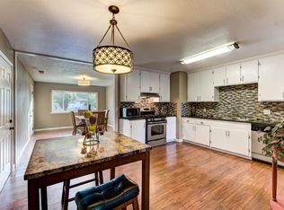 5521 Myrtle Dr, Loomis, CA 95650