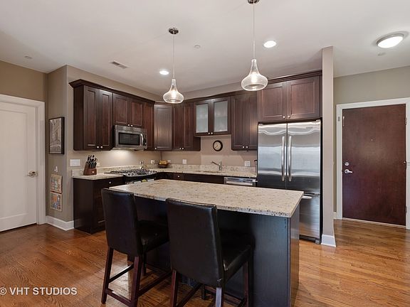 4th image of 645 Custer Ave Unit 203