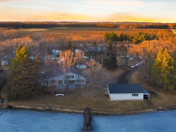 21492 Big Lake Rd, Richmond, MN 56368