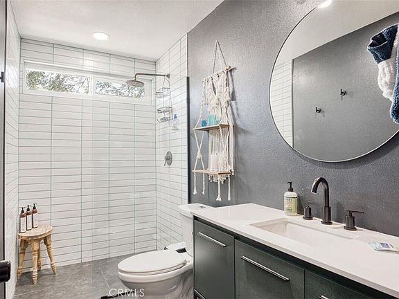 5th image of 61589 El Reposo St