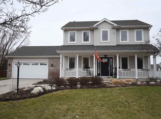 1406 Cord Ln, Huntertown, IN 46748