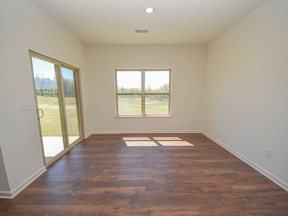 5th image of 57 Empire Ln