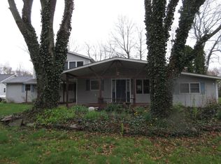 104 Darrin Dr, Heath, OH 43056