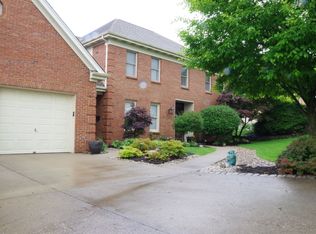 28 Willow Dr, Fort Thomas, KY