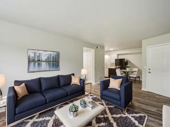 Prospector's Point Apartments