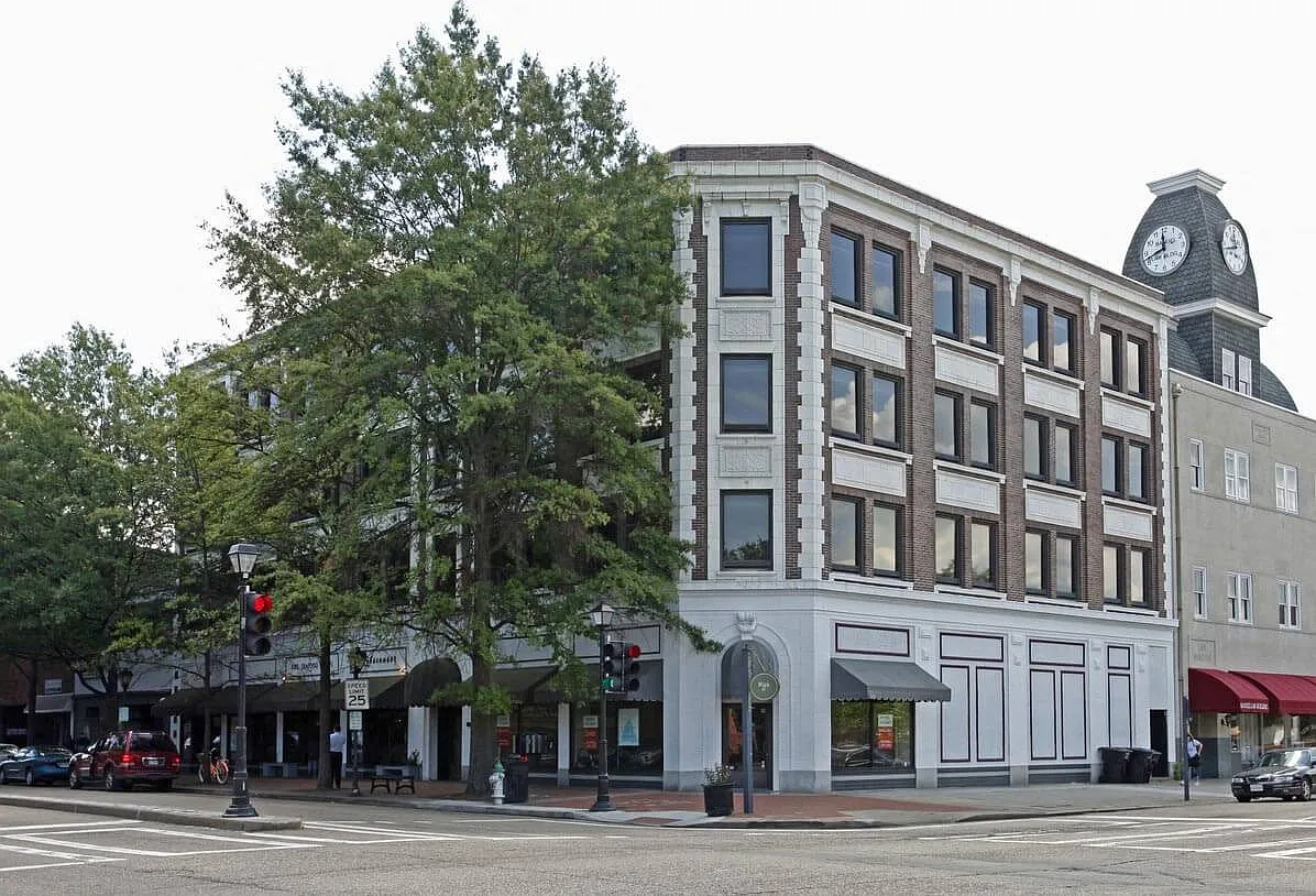 Kirn on High Street — Photo 2