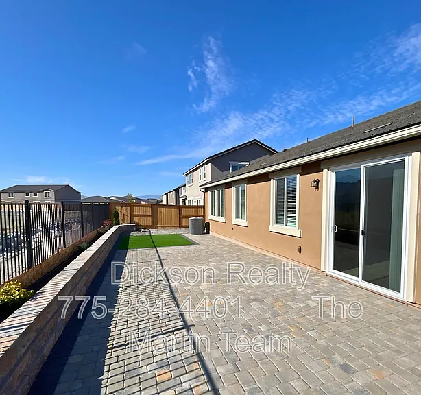 7878 Willow Thicket Dr — Photo 16