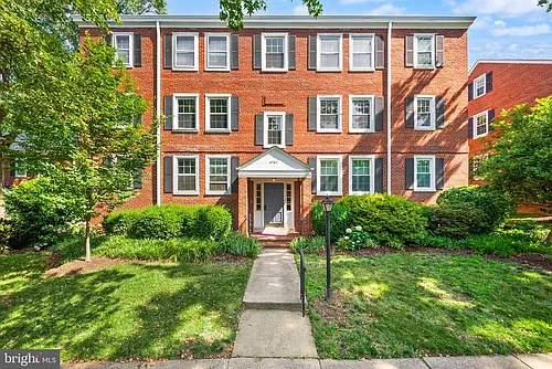 4707 29th St S #B2 Photo 1 4707 29th St S #B2 Photo 1