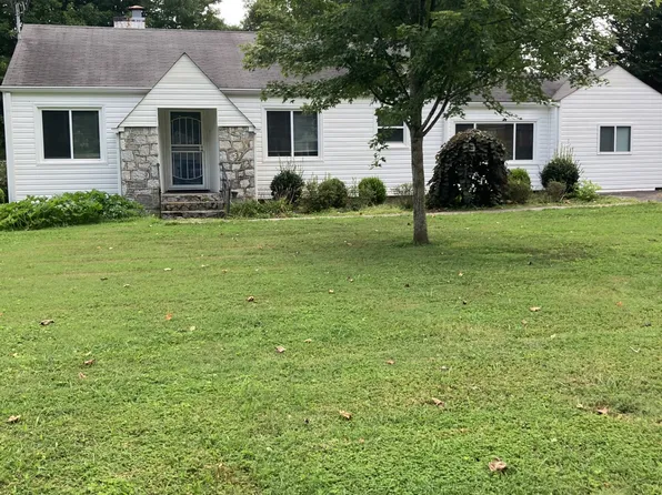 6836 Robin Dr, Chattanooga, TN 37421