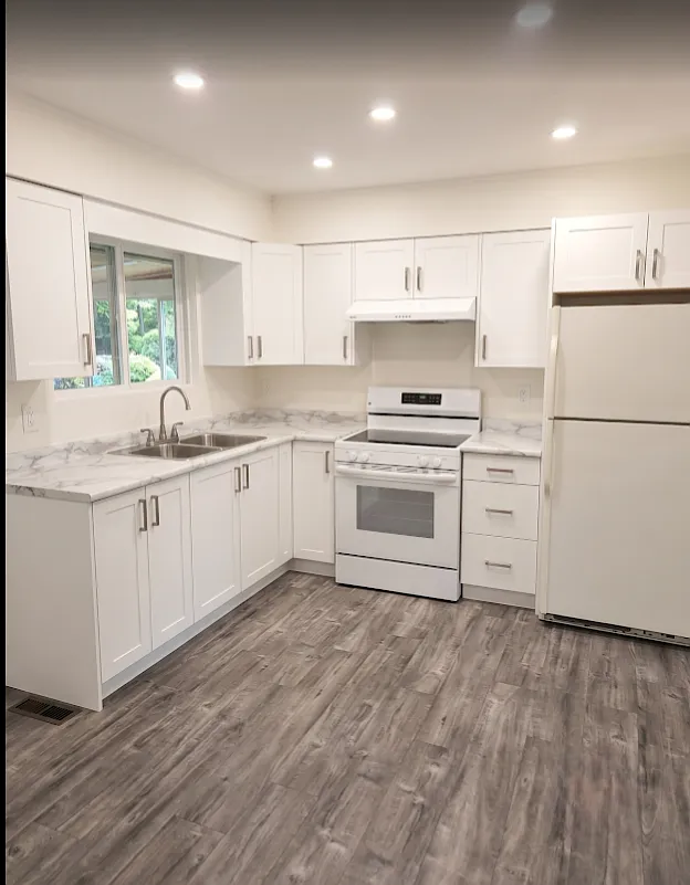 3 bed, 1200 sqft, $2,700 — Photo 4