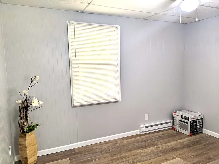 105 Linden Streetlower S — Photo 17