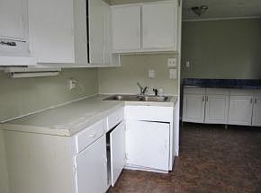 2nd image of 3342 Martha Dr