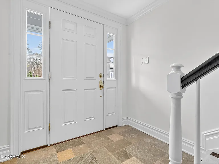 65 E River Rd #20 — Photo 10