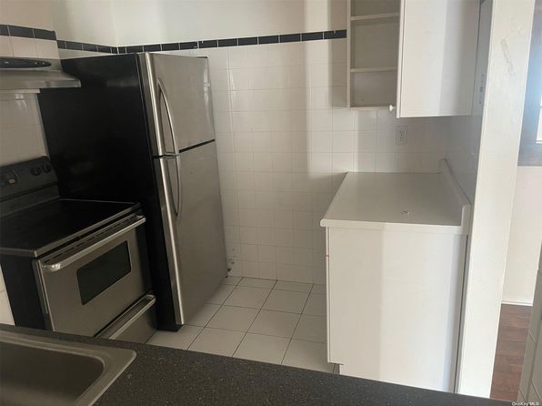 530 Hudson Ave APT B4