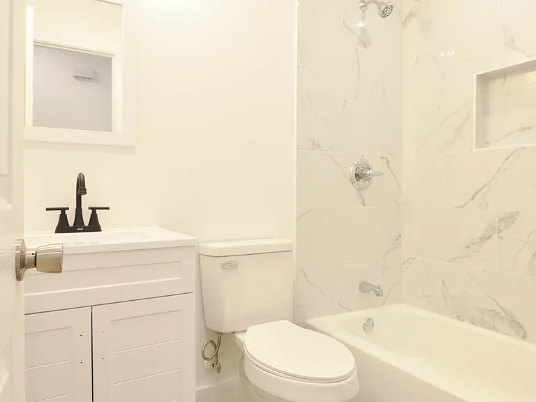 7426 Claudia Dr — Photo 8