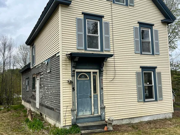 5 High Street, Dover-Foxcroft, ME 04426