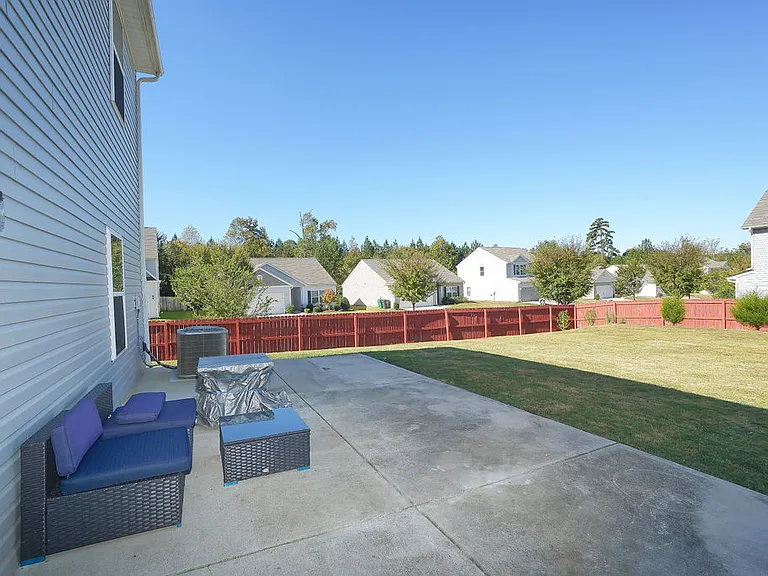9728 Crooms Ct — Photo 20
