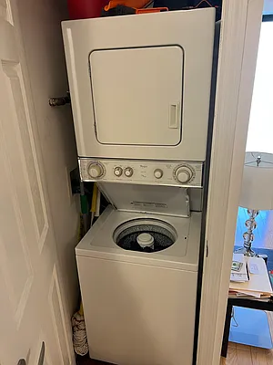 Rented by E Realty International Corp | media 8